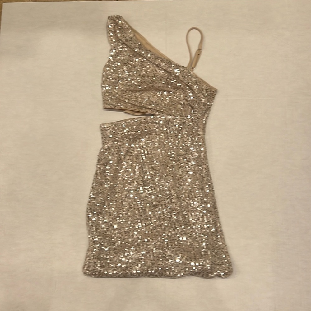 Alice and Elle (from LuLus) champagne sparkly mini dress with cutout